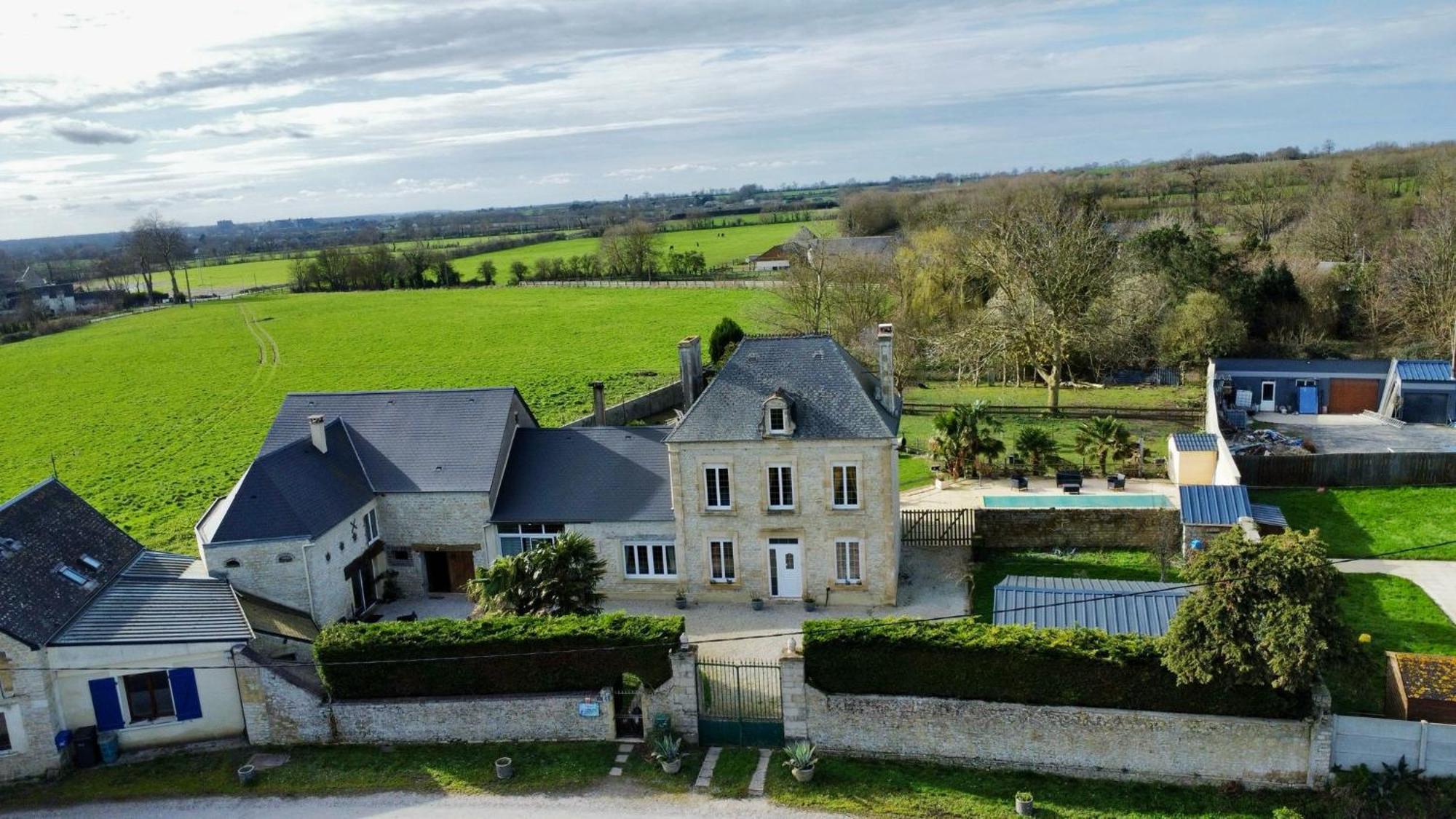 Gite Isigny Omaha Saint-Germain-du-Pert Exterior foto